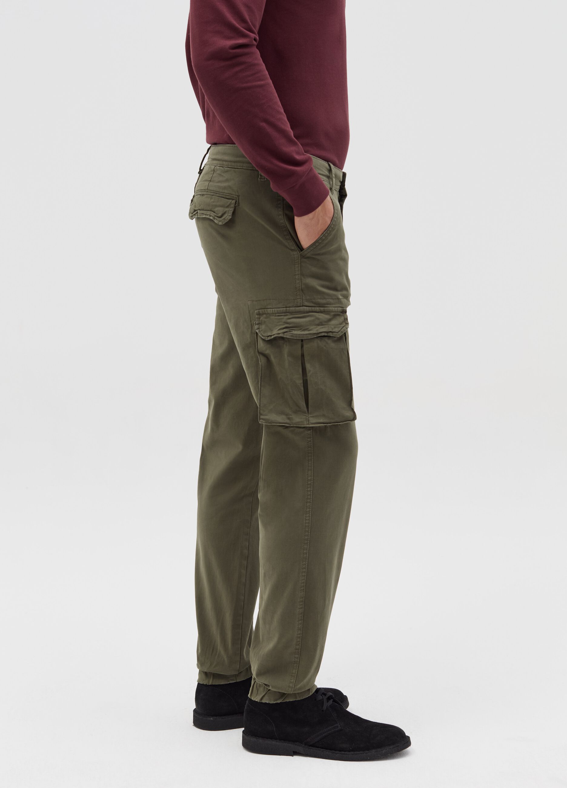 Stretch cotton cargo trousers