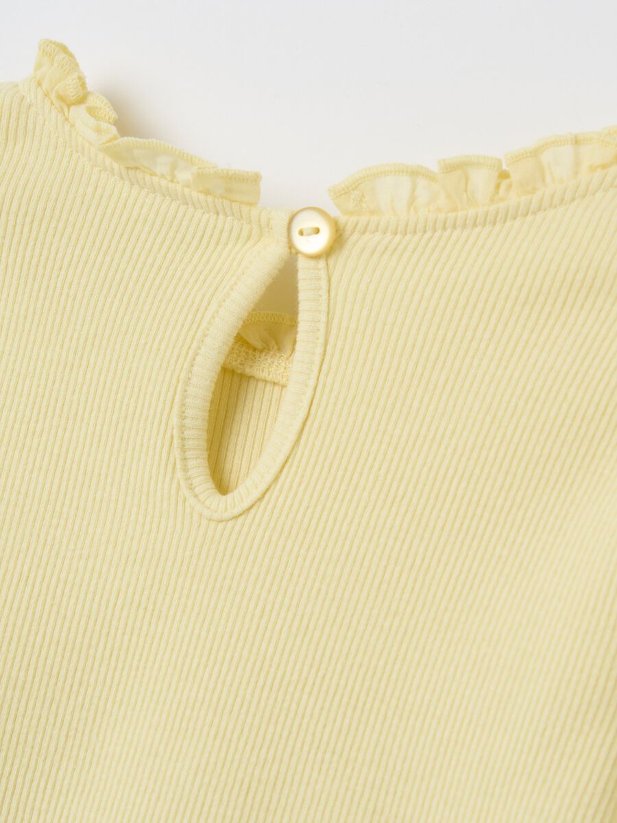 Ribbed T-shirt with long sleeves and frills_3