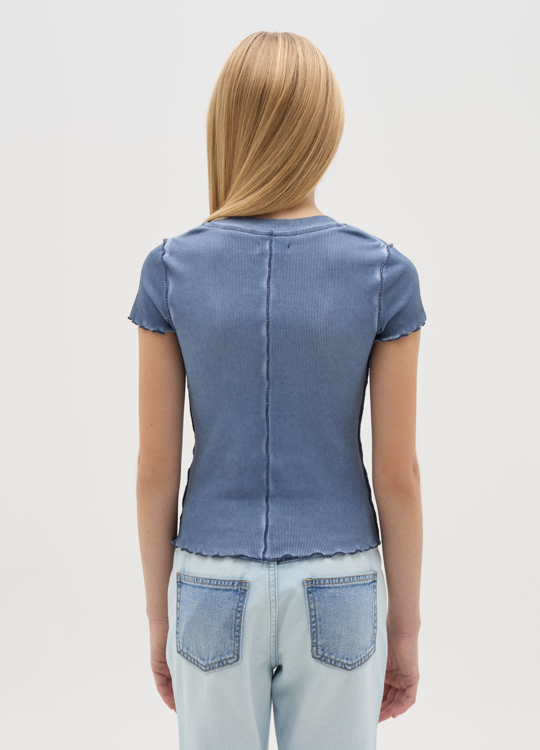 Ribbed T-shirt with acid-wash effect