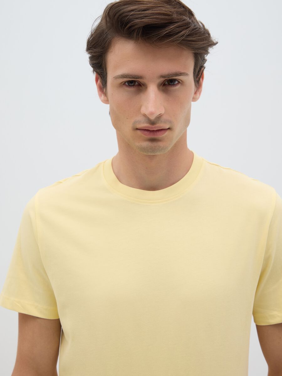 Men's yellow regular fit pure cotton T-shirt_2