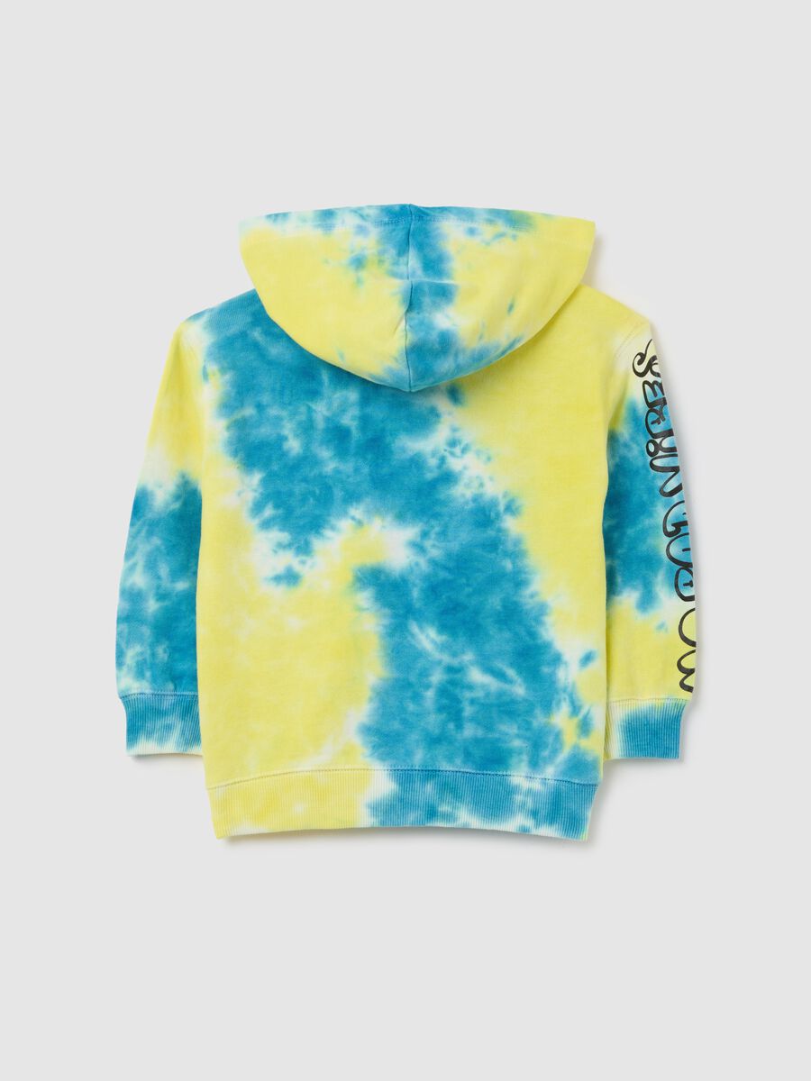 Blue and yellow full-zip sweatshirt with tie dye pattern, hood and print_1