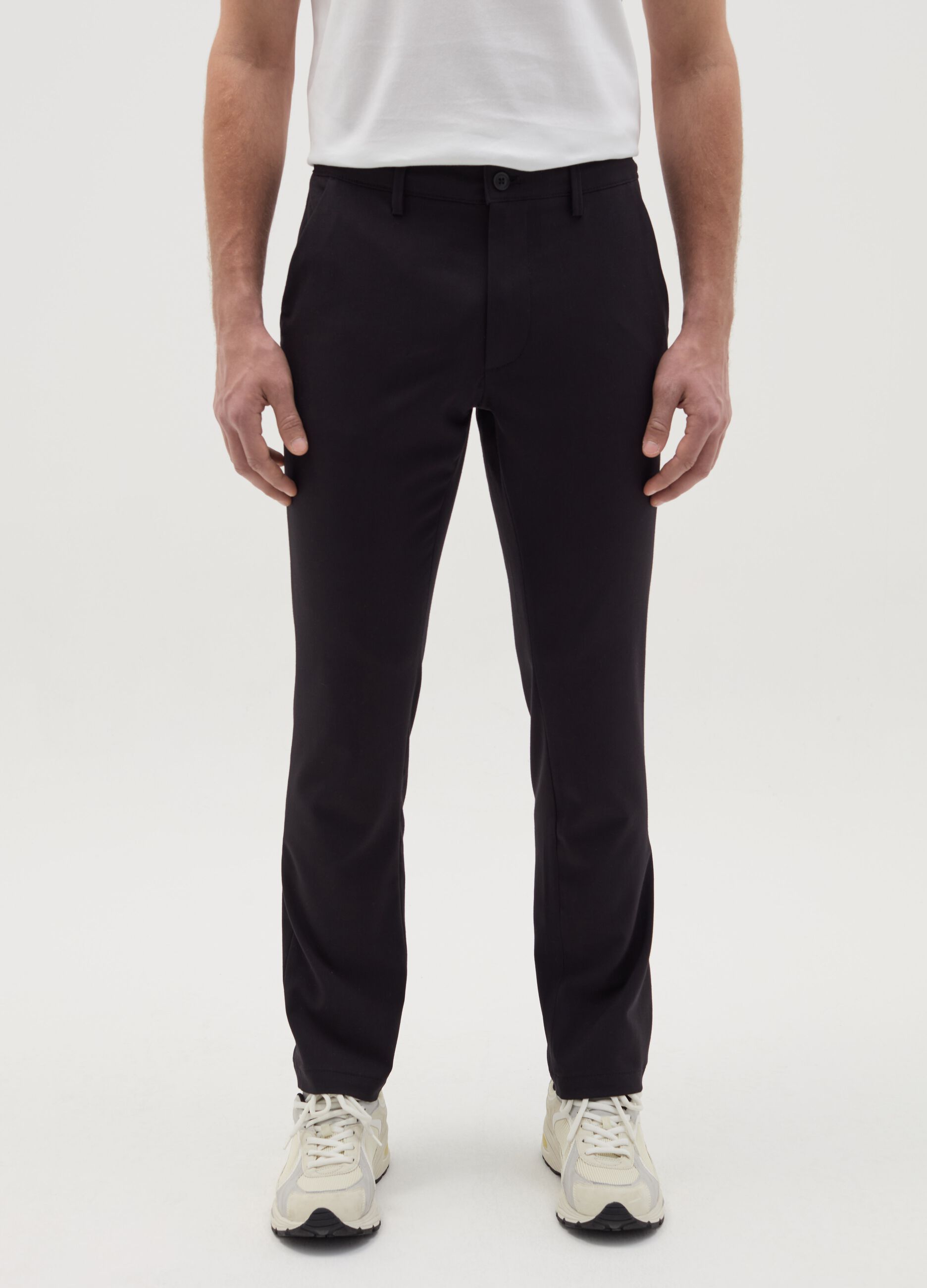 Pantalone jogger con coulisse interna
