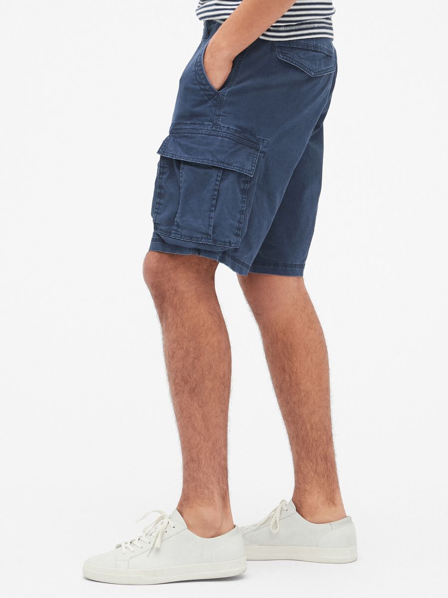 Bermuda cargo shorts in cotton and Lyocell_3