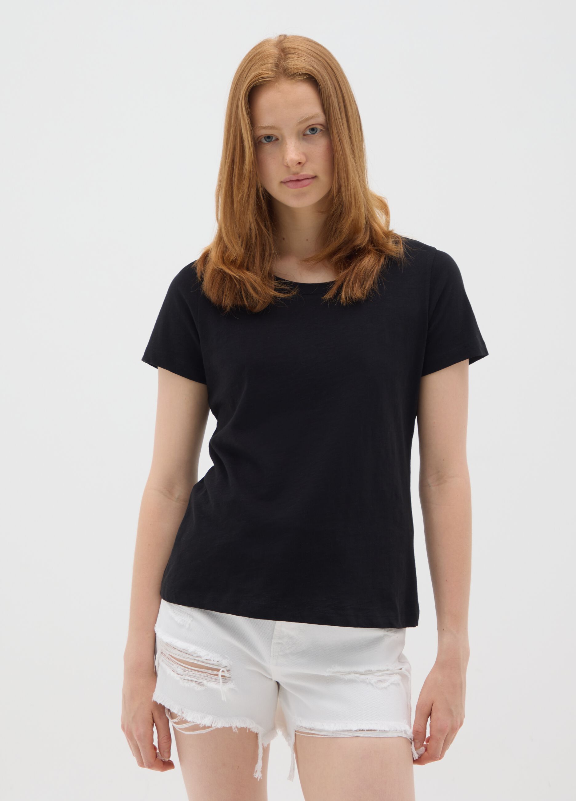 T-shirt da donna in puro cotone nero regular fit