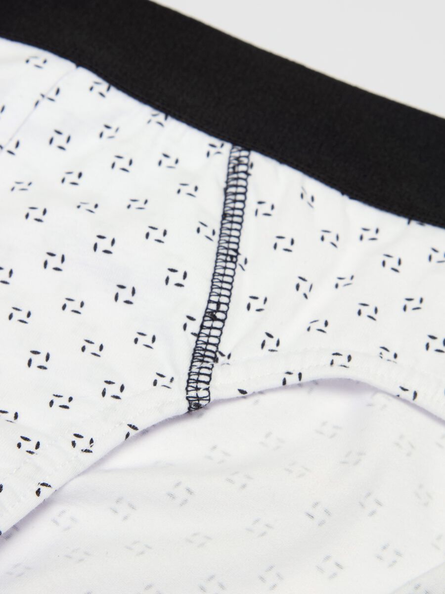 Patterned briefs in stretch cotton_5