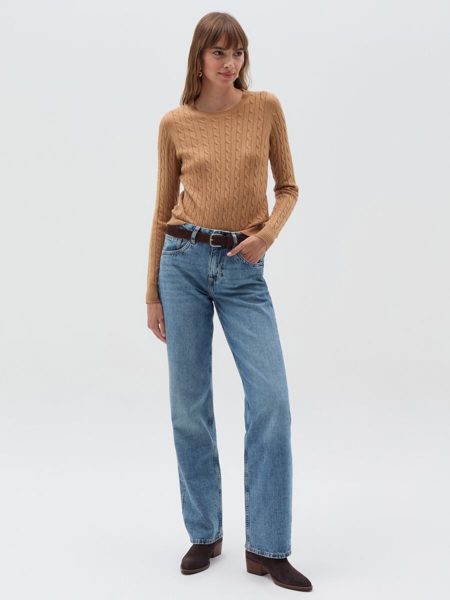 Ribbed pullover with cable-knit design_1