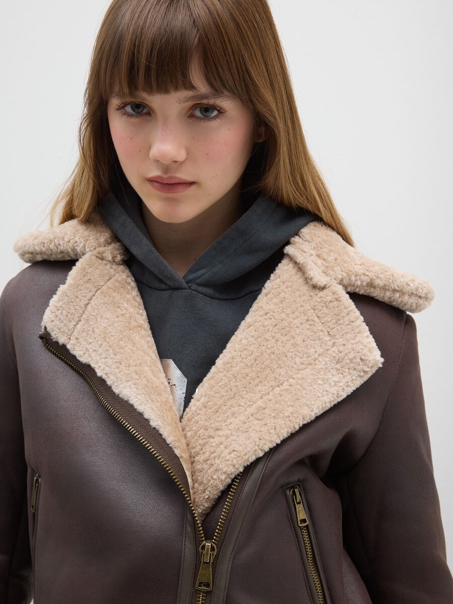 Brown padded regular fit jacket with zip_3