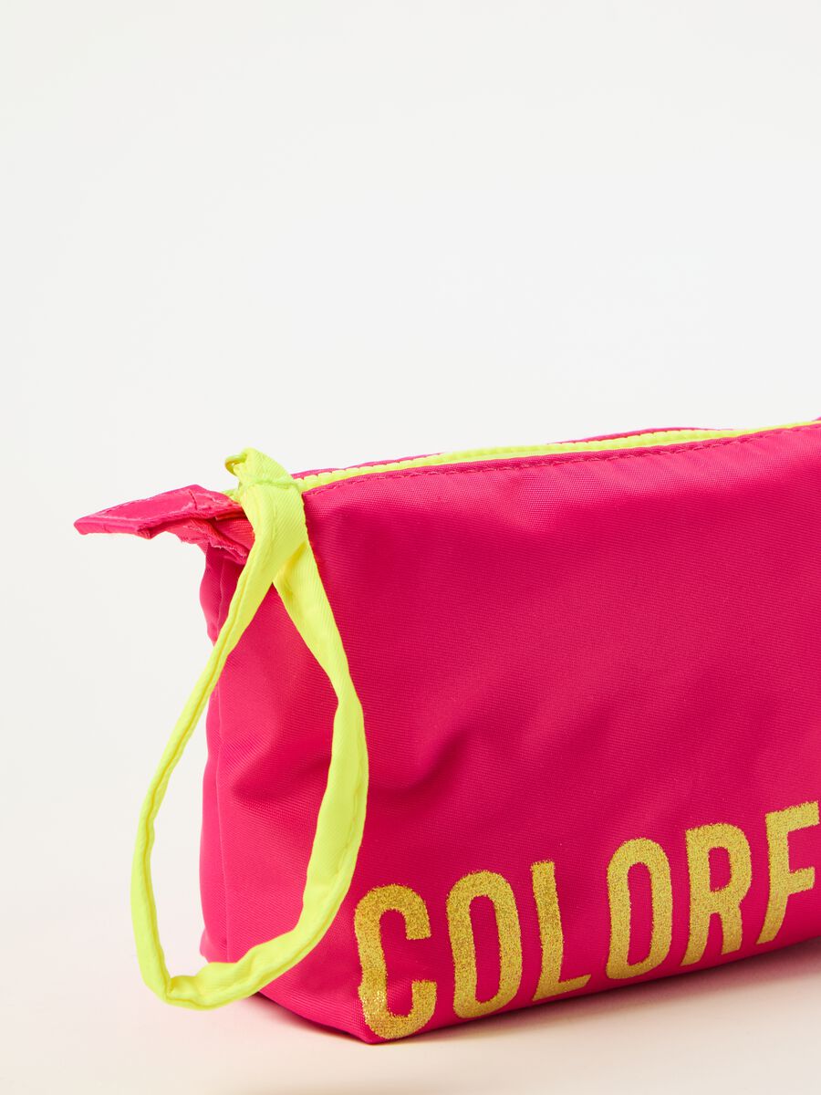 Overnight bag with fluorescent details and print_1