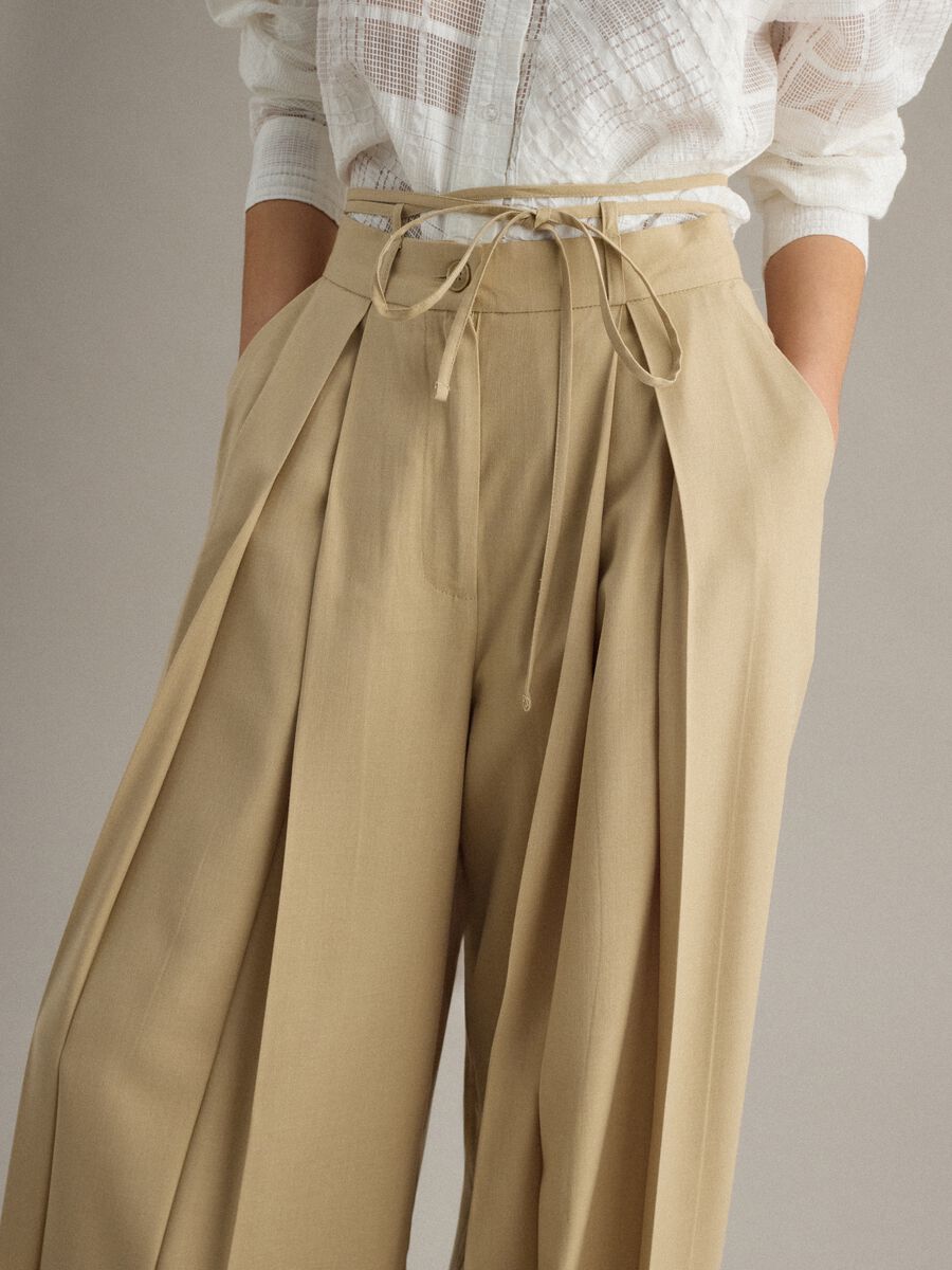 Pantaloni flare in misto viscosa beige_4