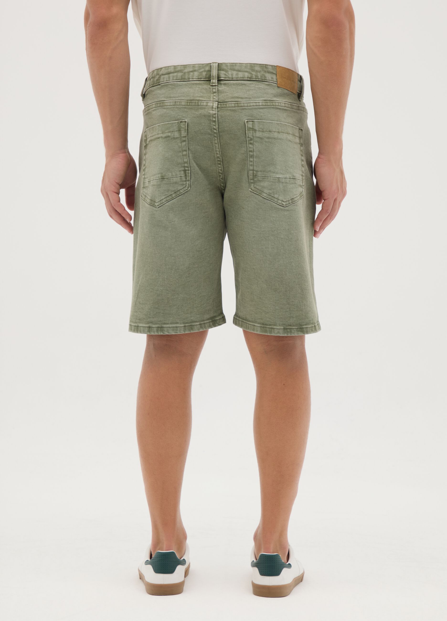 Bermuda da uomo in denim verde regular fit