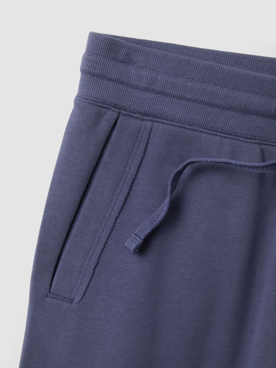 Pantaloni corti blu in misto cotone relaxed fit_5
