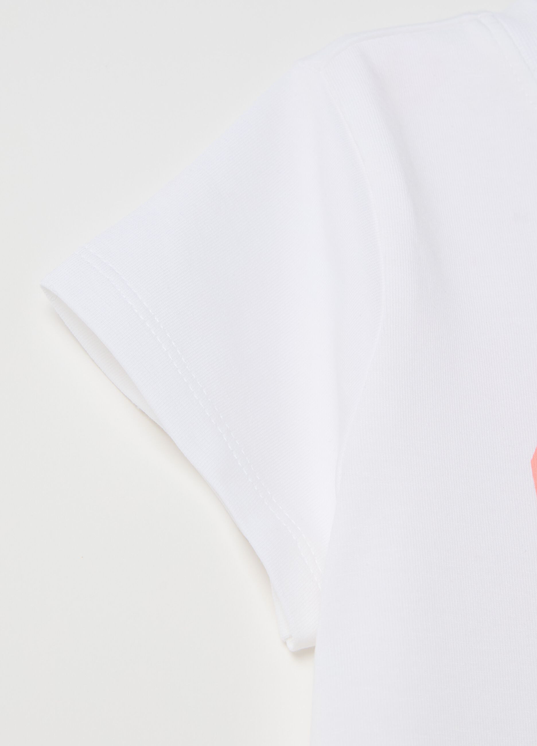 T-shirt with Love Therapy applications and print