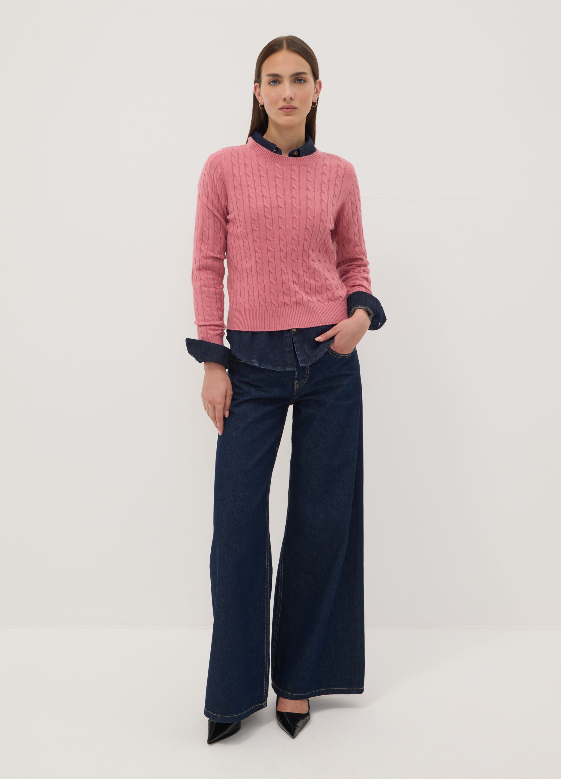 Pink cable-knit crew-neck jumper, regular fit