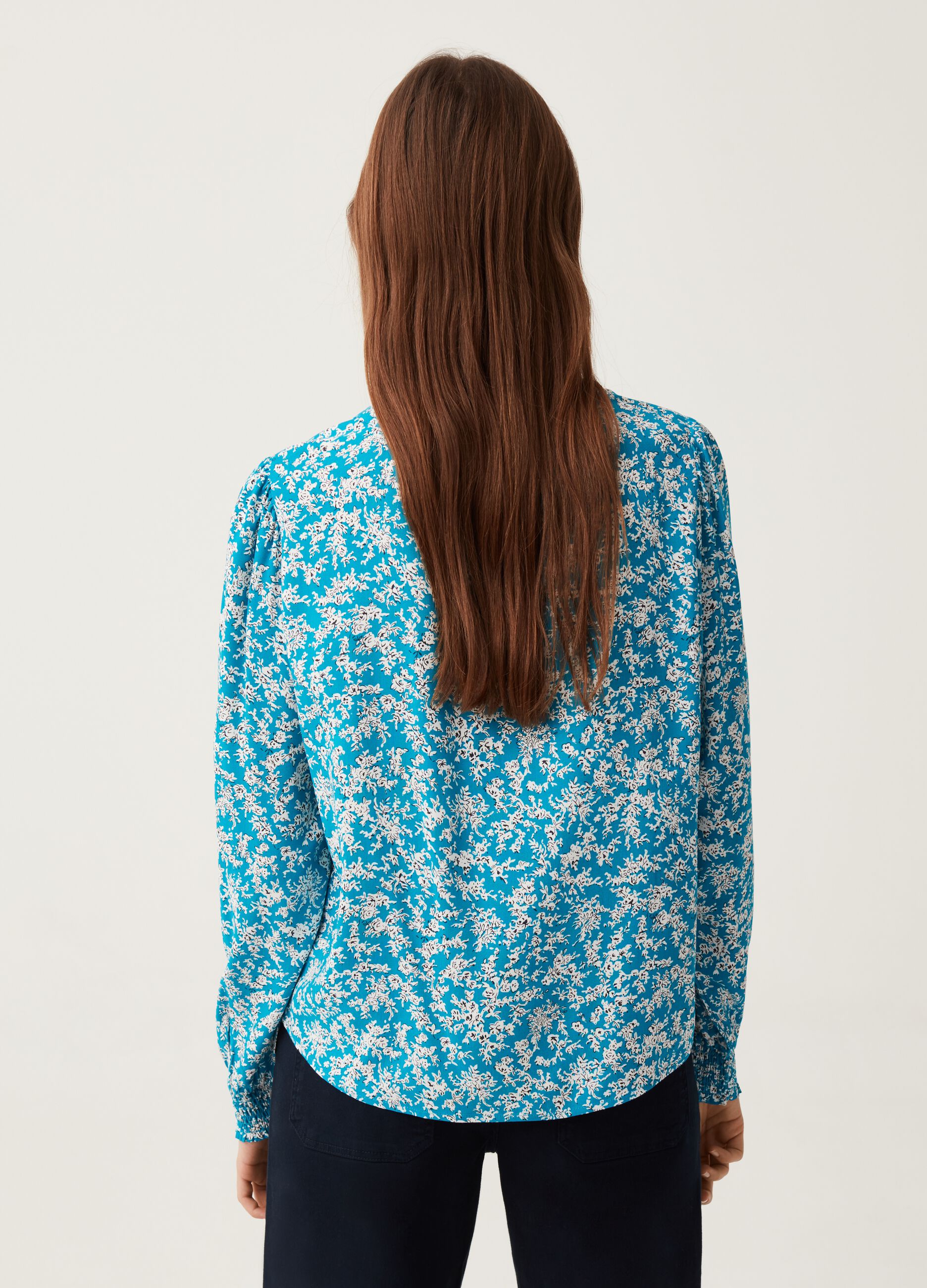 Blusa in viscosa sostenibile stampa floreale_2