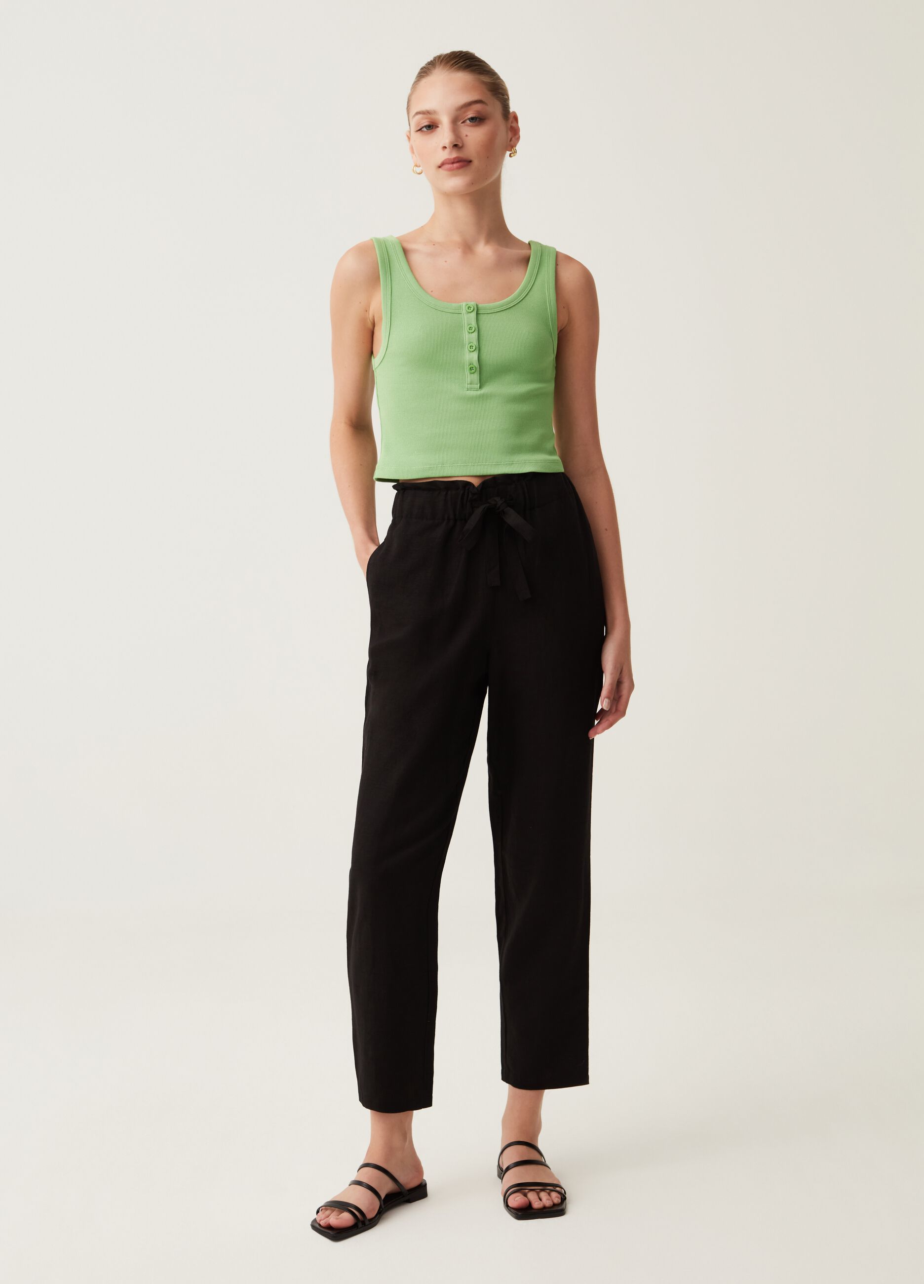Crop top a costine con scollo serafino_1