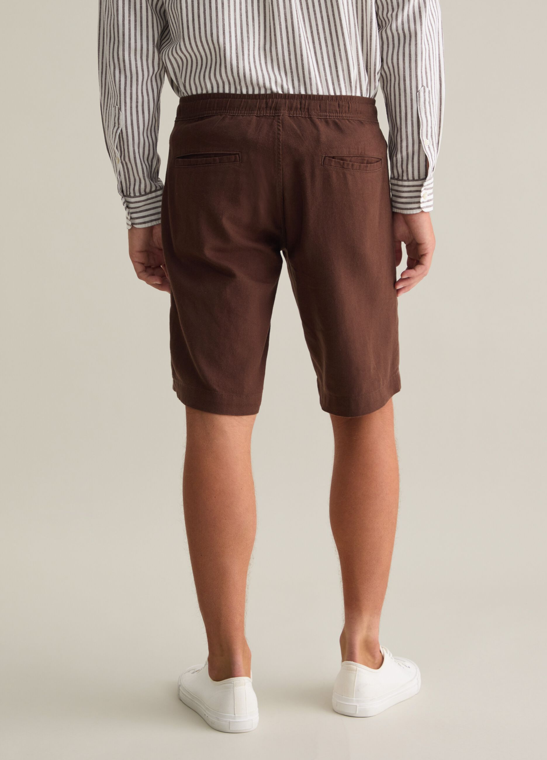 Men's brown cotton-blend regular fit shorts