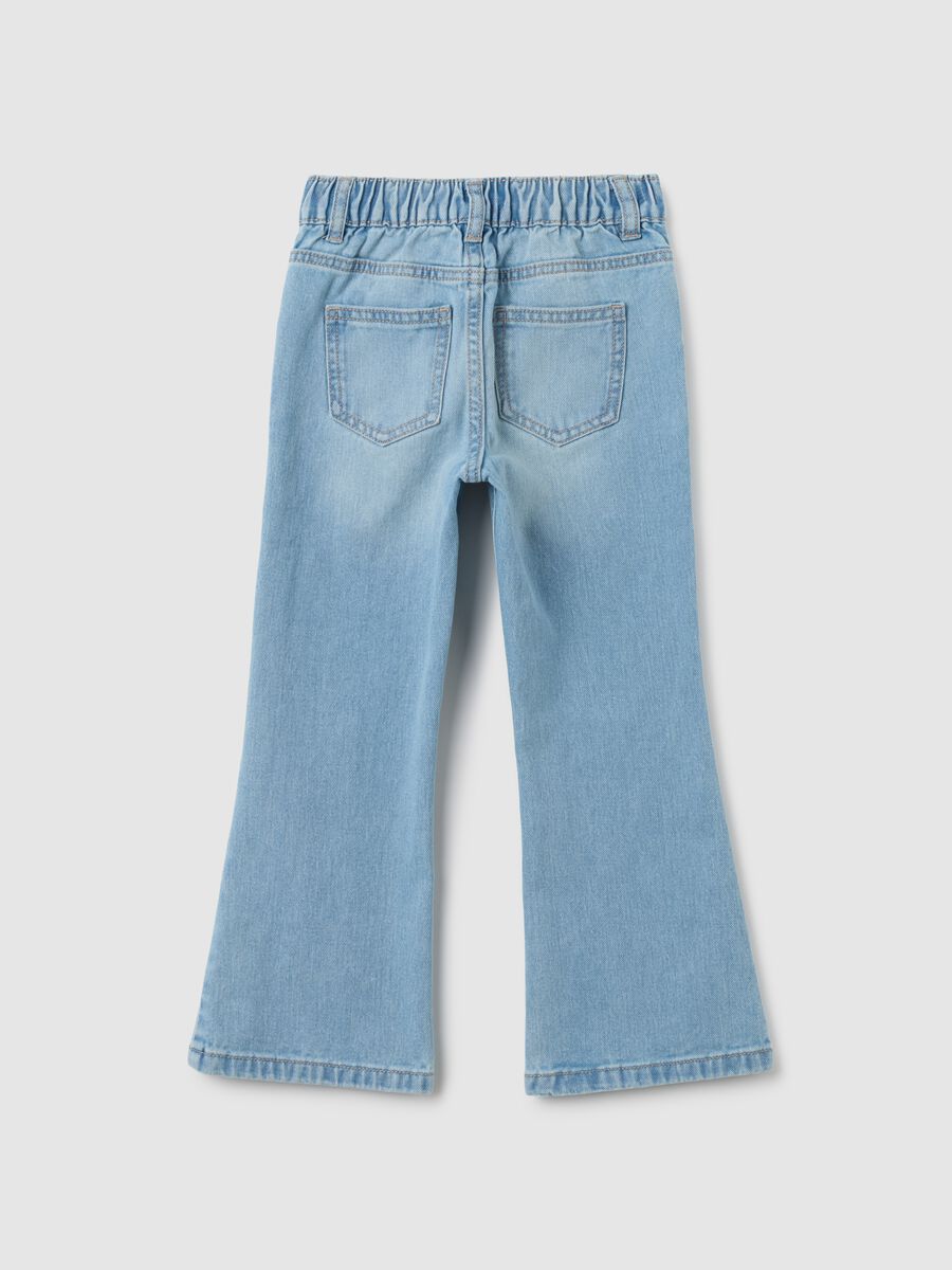 Jeans da bambina in puro cotone azzurri regular fit con ricami Disney_1