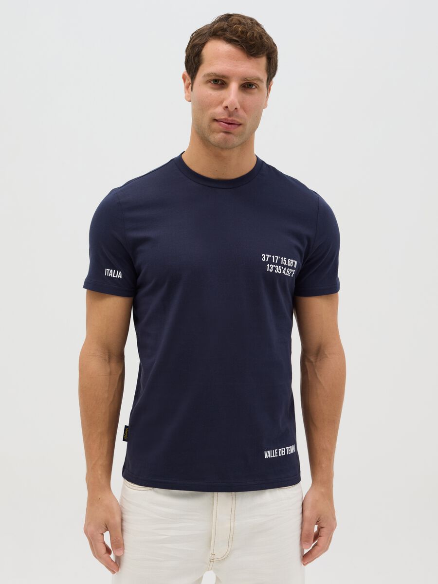 Cotton T-shirt with Valle dei Templi coordinates print_0