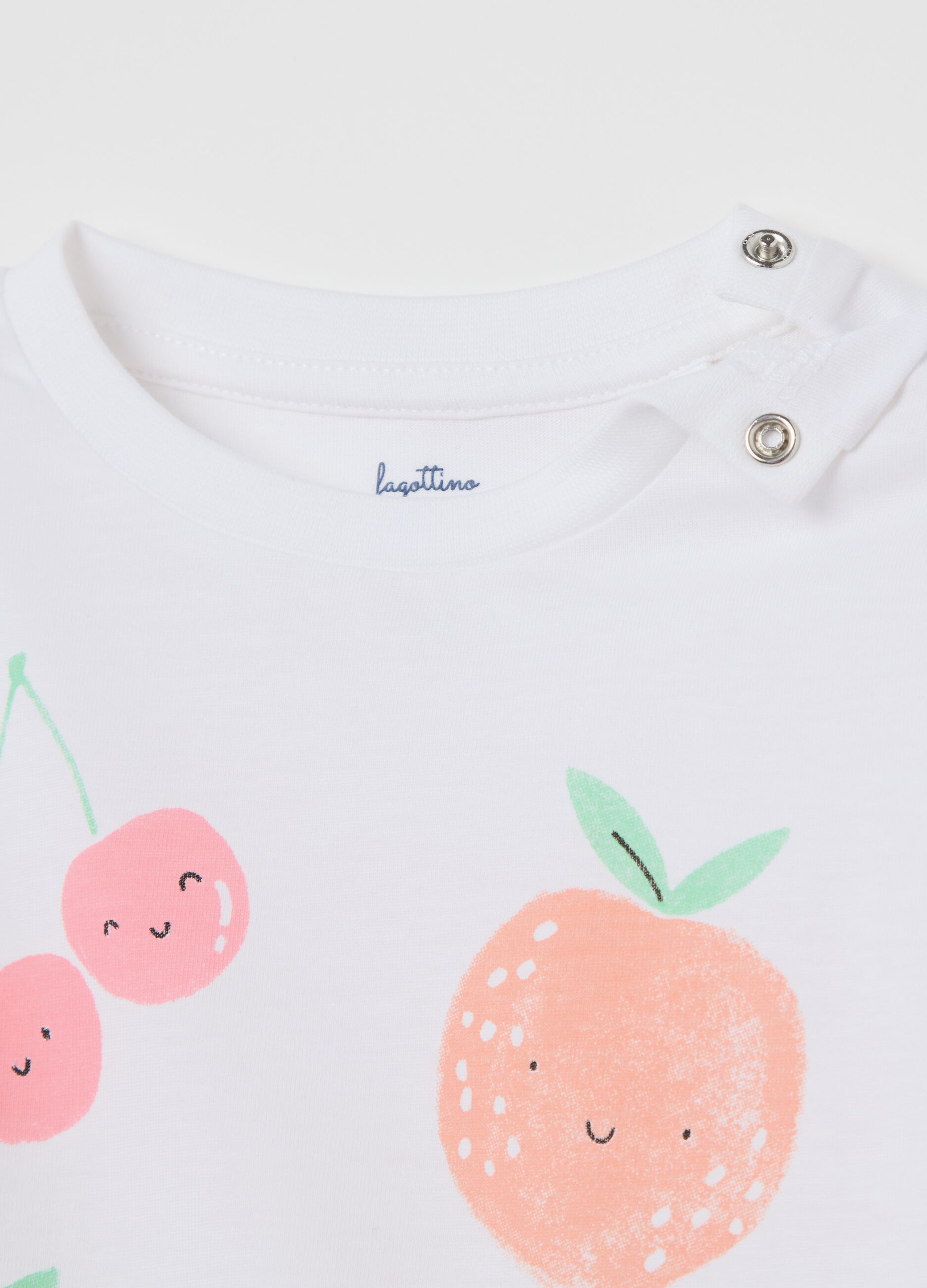 White and pink cotton pyjamas with "Frutta Party" print
