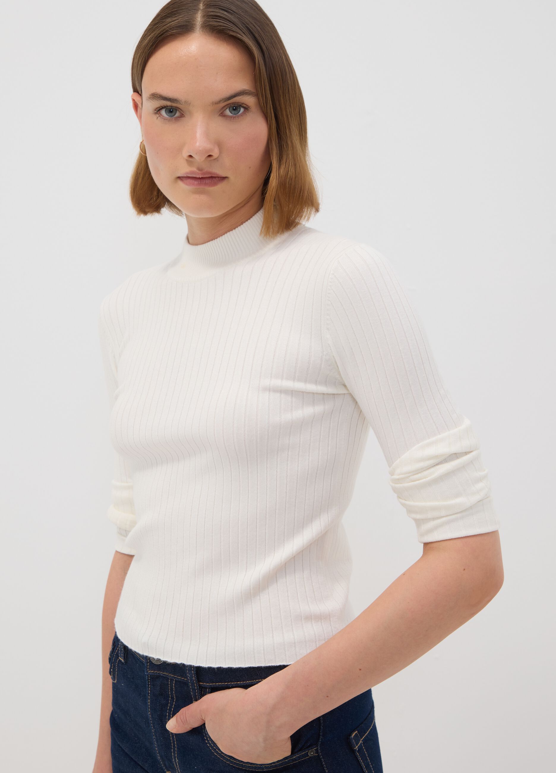 White fitted ribbed viscose-blend top with high neck
