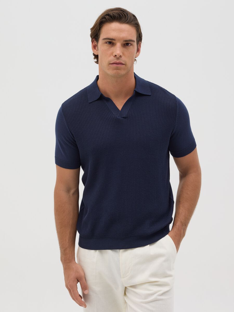 Blue polo shirt with jacquard weave_0