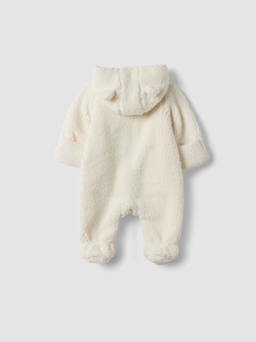 Tutina bianca con cappuccio in puro cotone organico_1