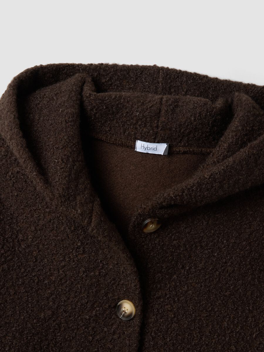 Cappotto marrone regular fit con cappuccio e bottoni_1