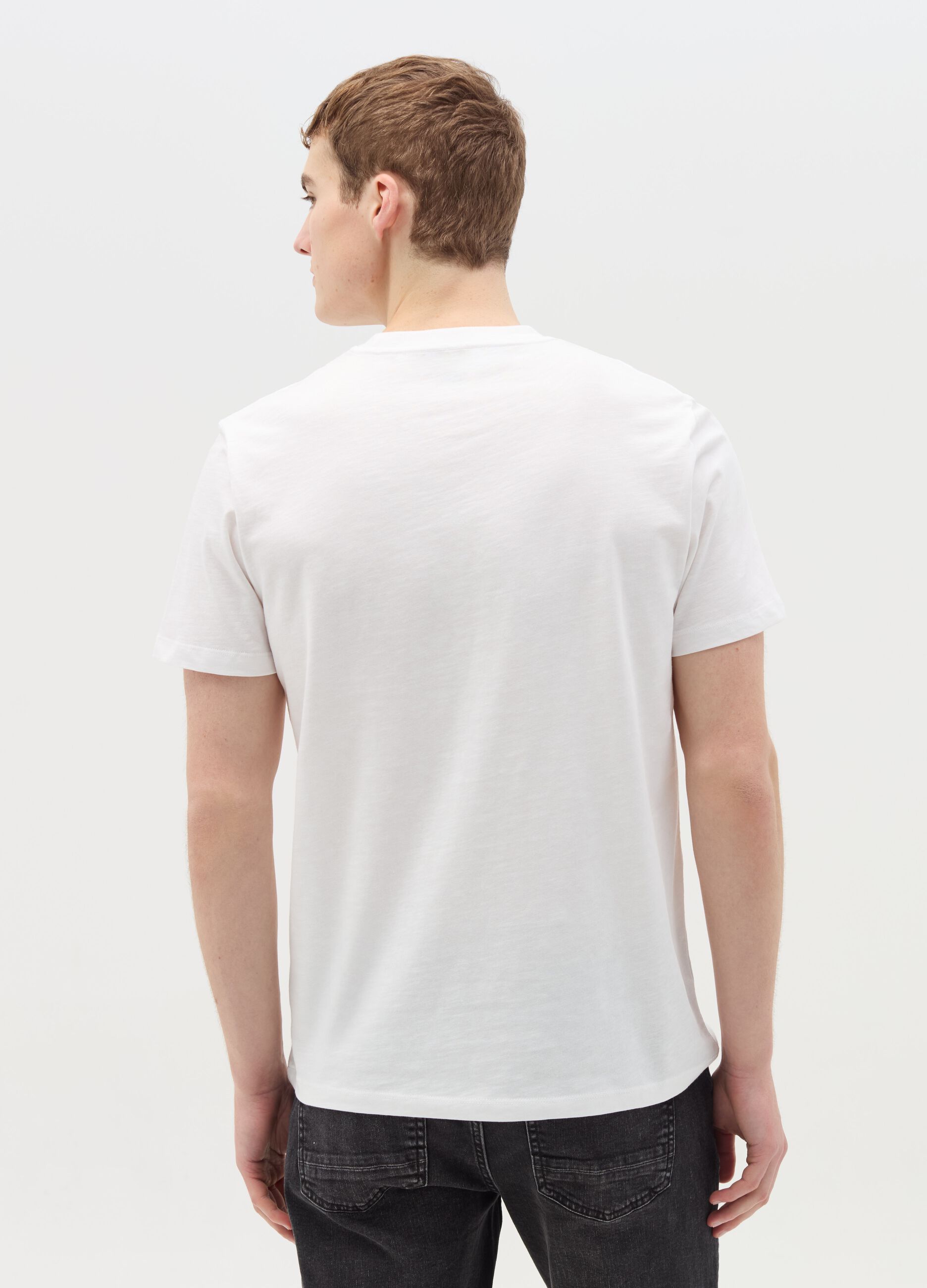 T-shirt girocollo in cotone slub
