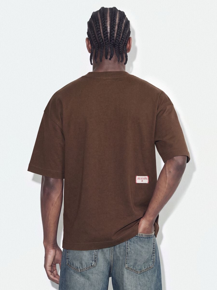 Brown crew-neck pure cotton T-shirt in a boxy fit_3