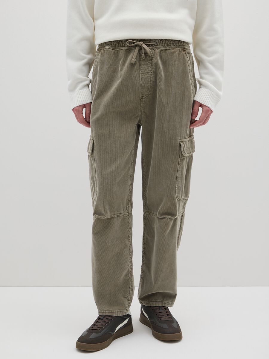 Pantaloni cargo in puro cotone beige regular fit_1