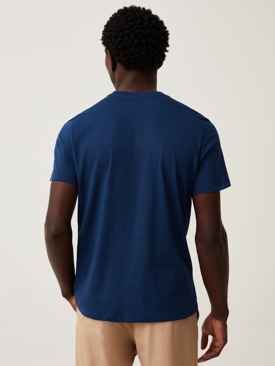 Organic cotton T-shirt with round neck_2