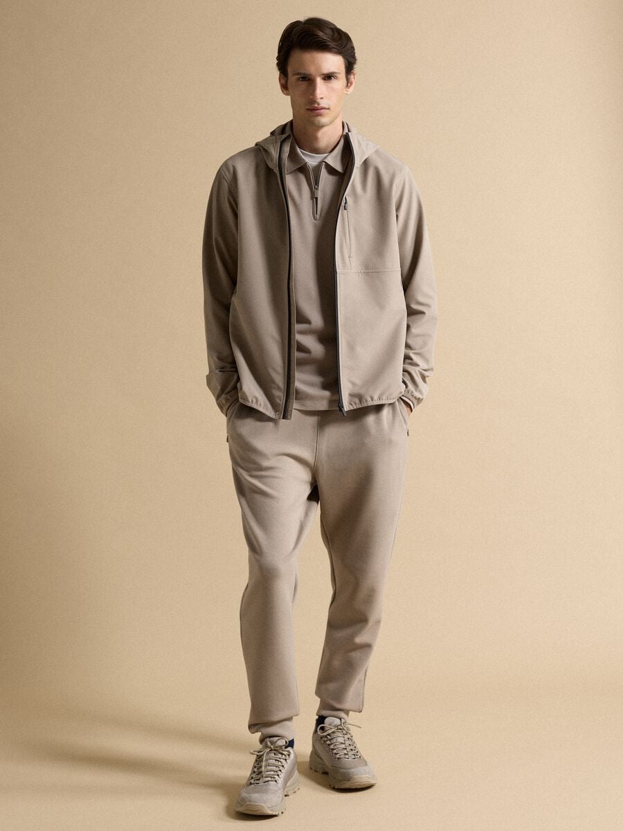 Jogger grigi regular fit in tessuto elasticizzato Easy dry_0