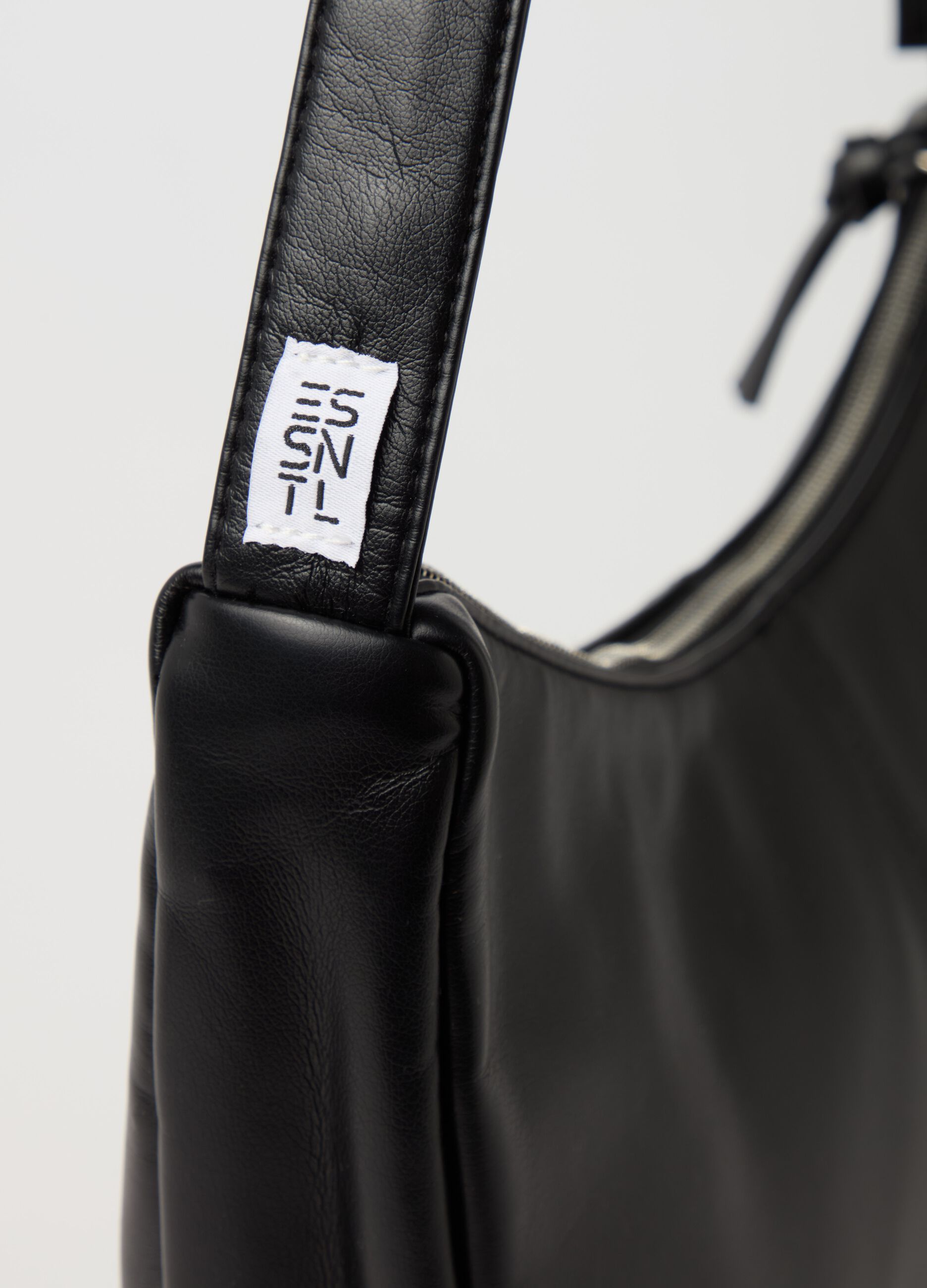 Essential half-moon bag with shoulder straps