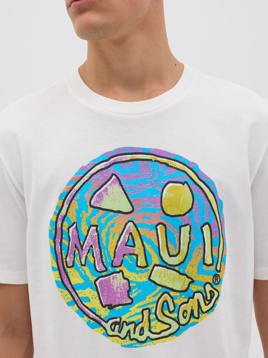 White T-shirt with Maui and Sons logo_3