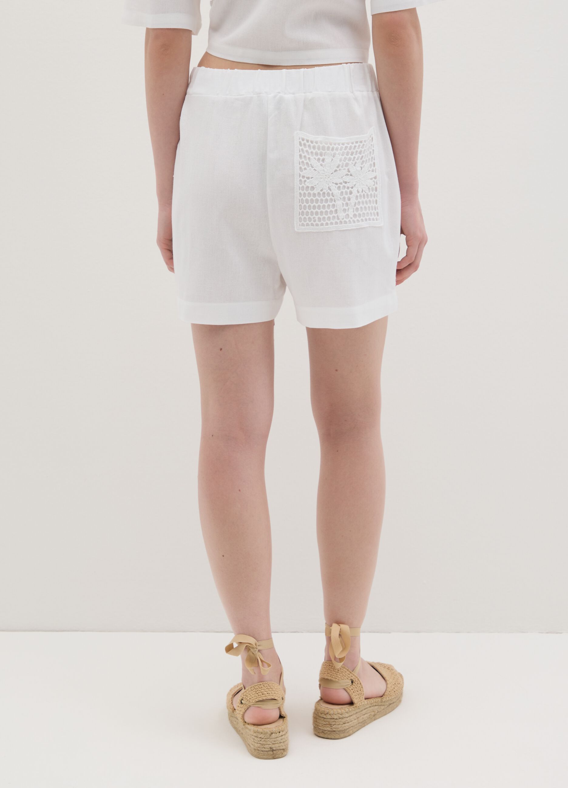 Completo estivo da donna in misto lino bianco regular fit