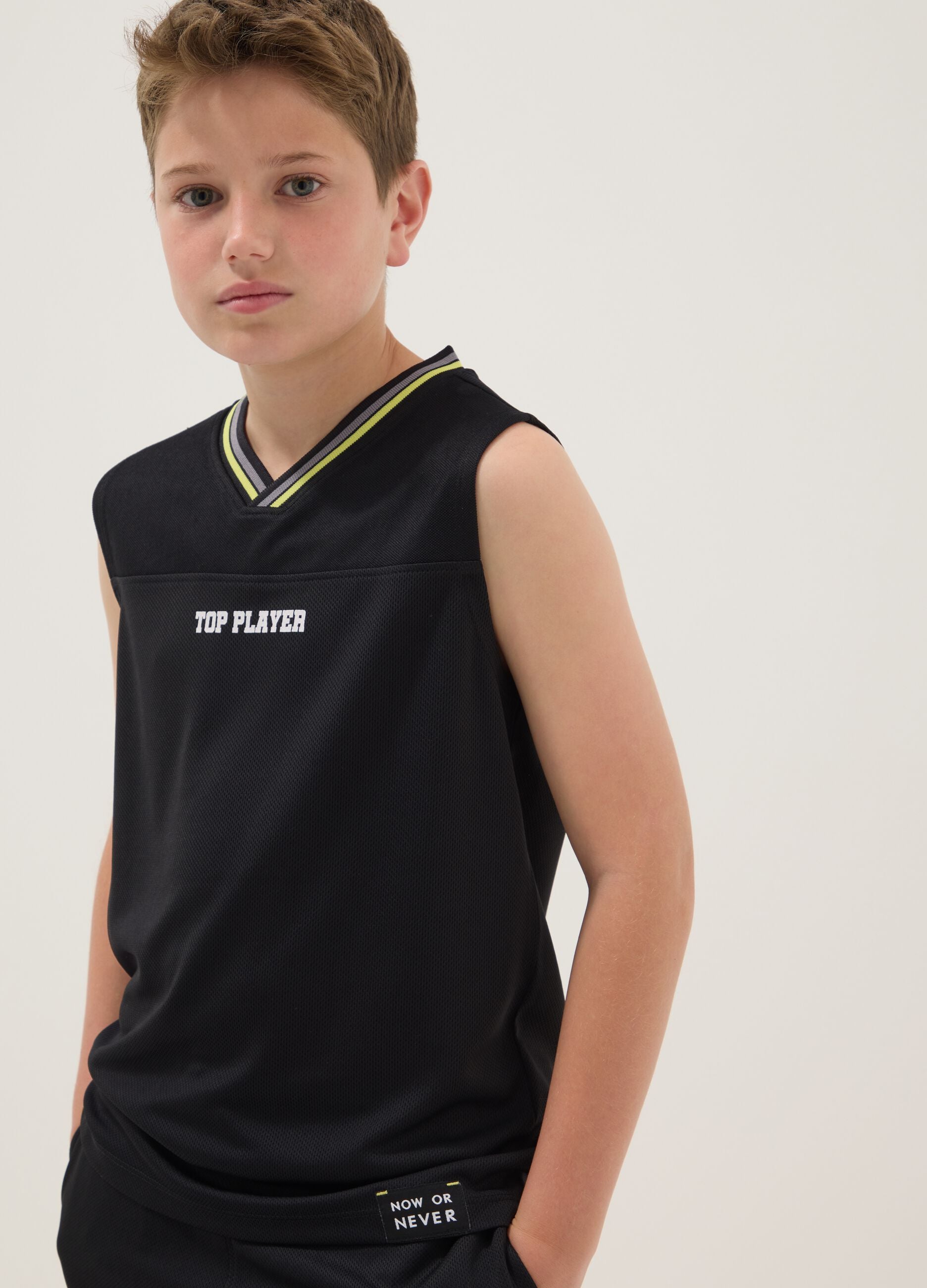 Black sporty V-neck vest