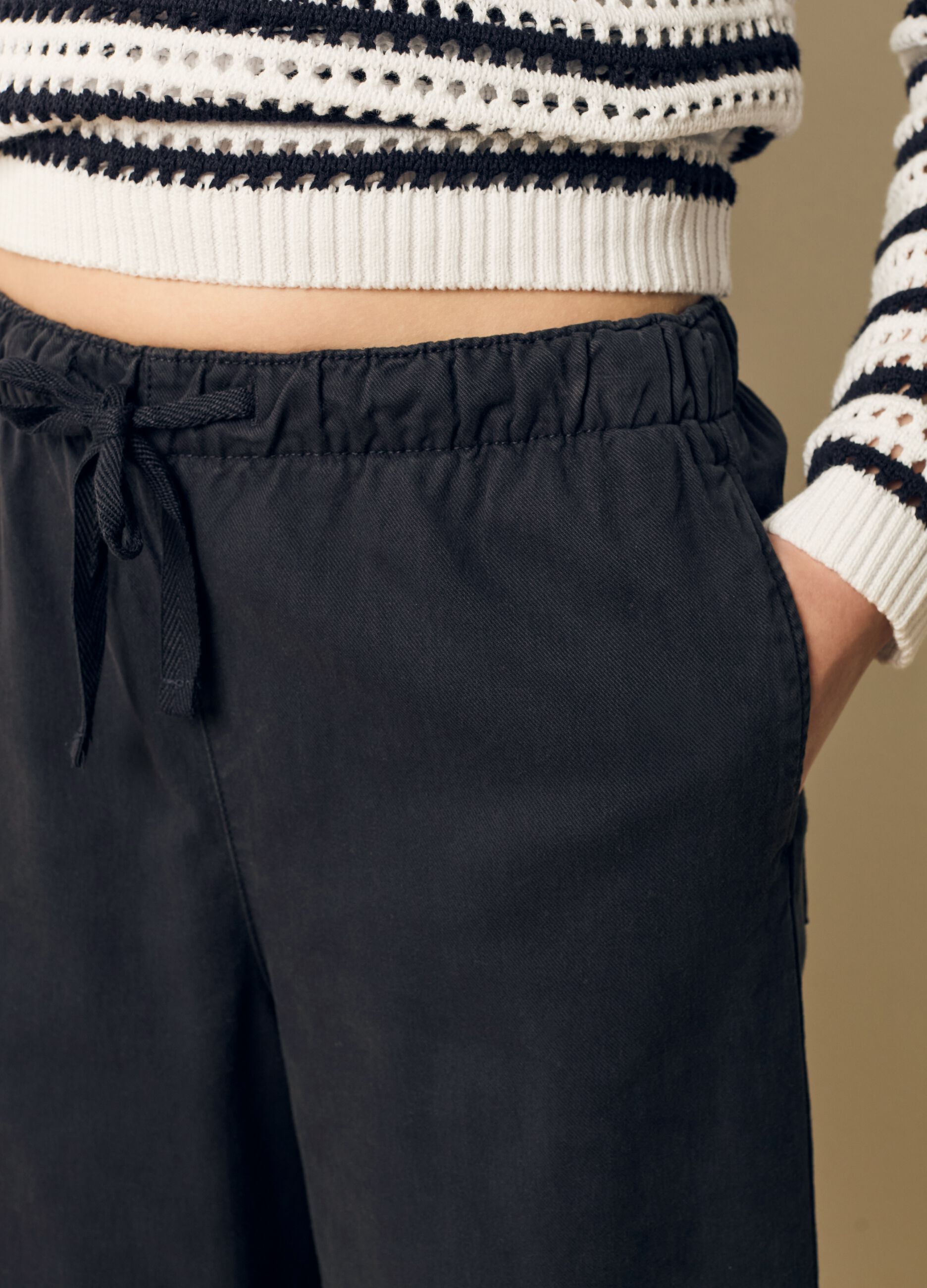 Wide-leg trousers in stretch cotton