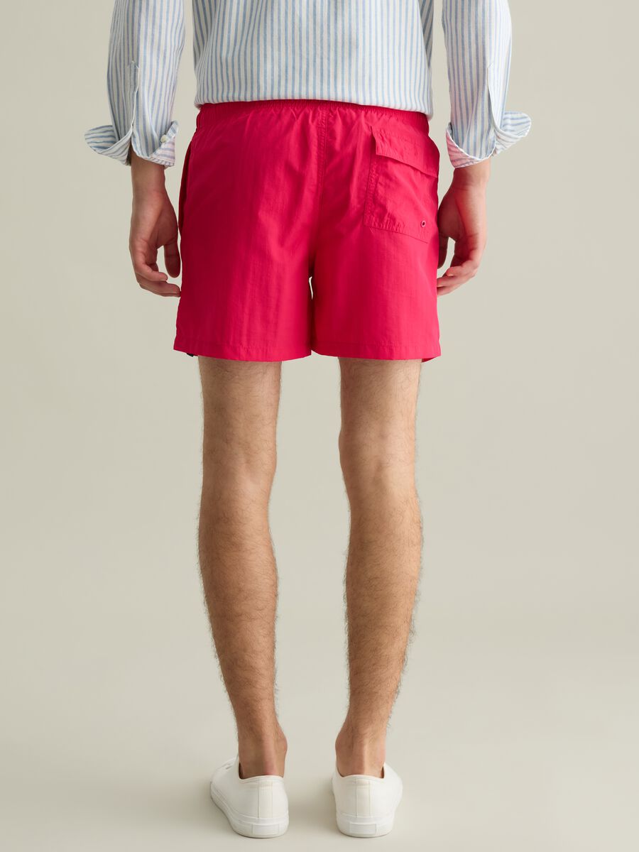 Men’s regular-fit swim boxers in pink blend with elastic waist_2