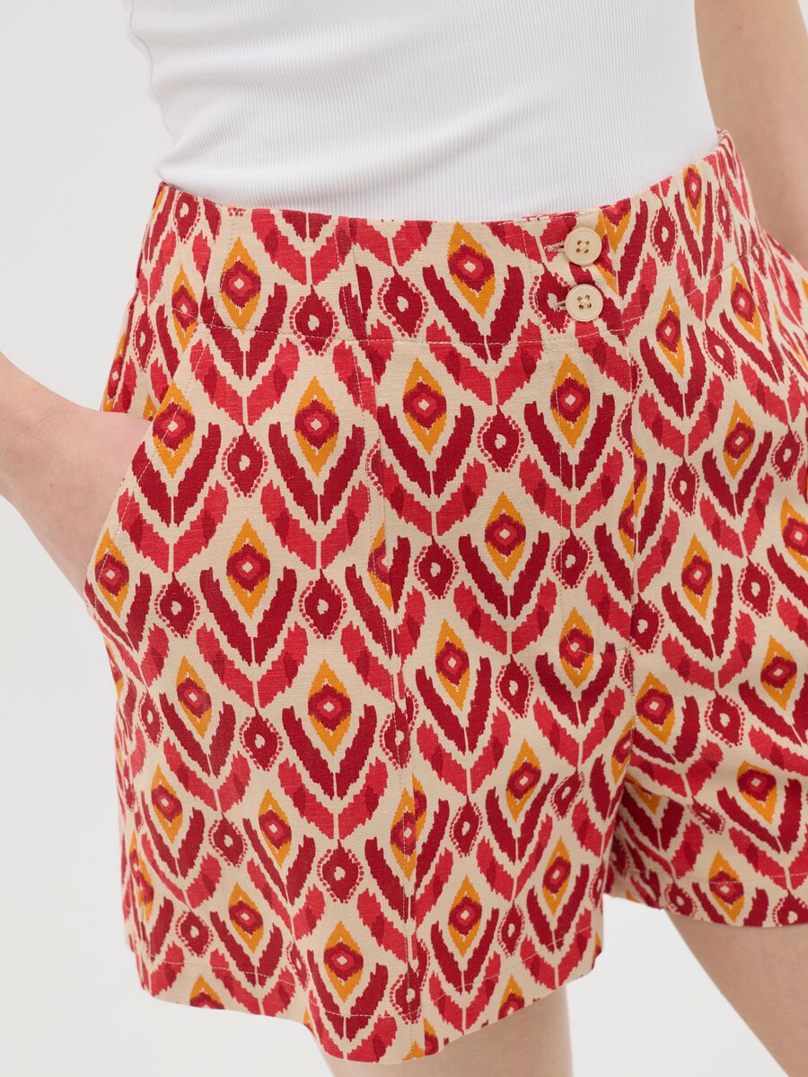 Women’s multicoloured regular-fit shorts in viscose, cotton and linen blend_2