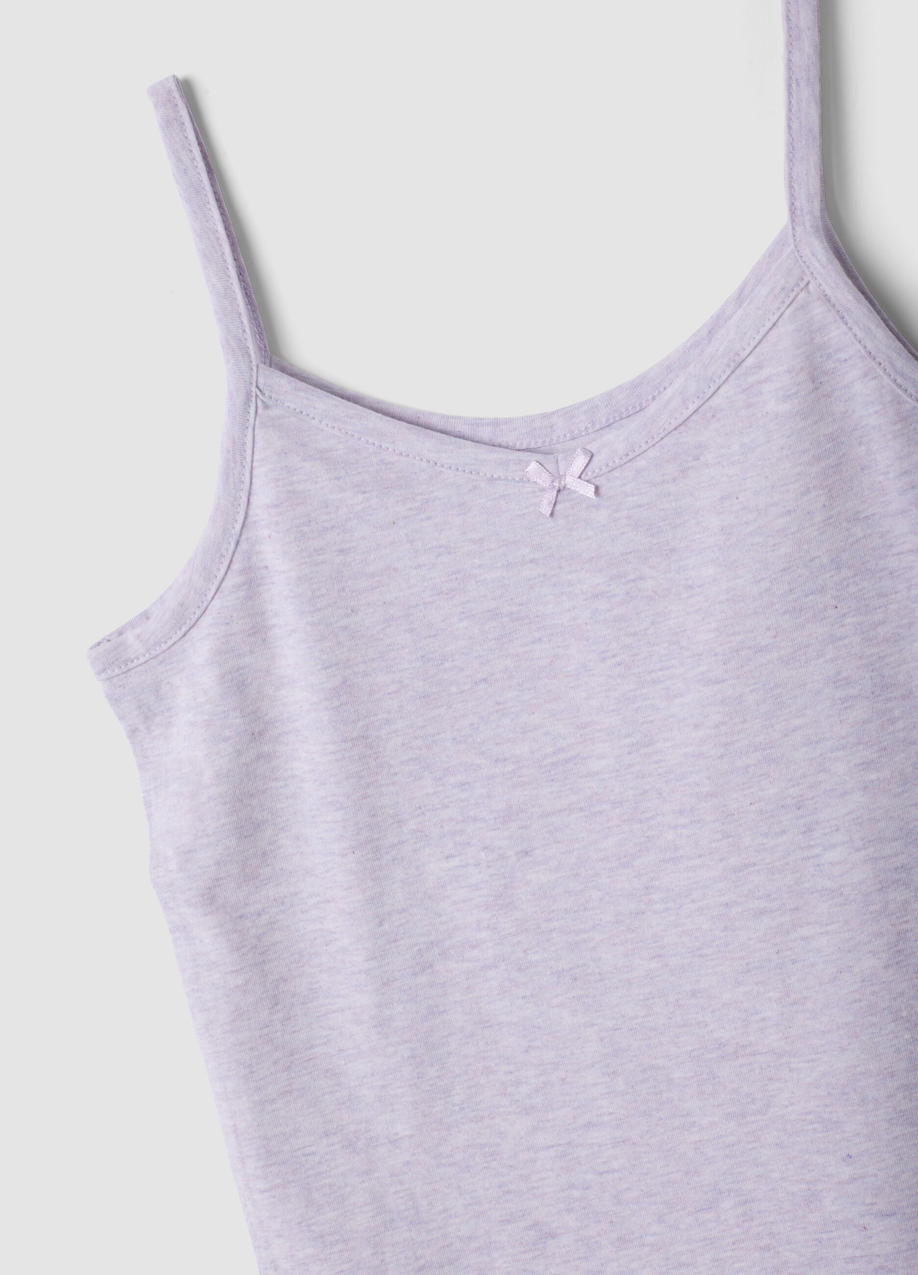 2-pack black and lilac purple organic cotton crew-neck vests