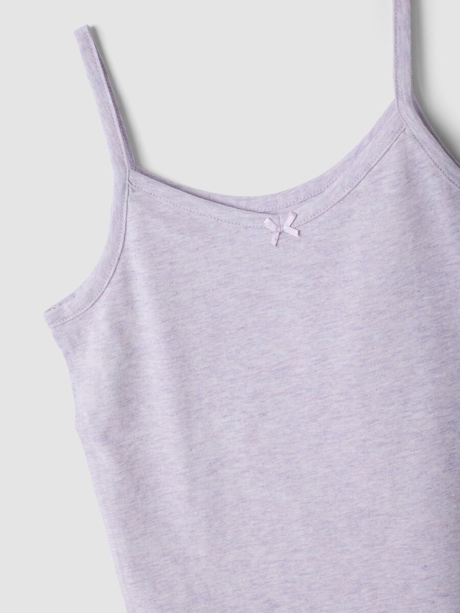 2-pack black and lilac purple organic cotton crew-neck vests_2