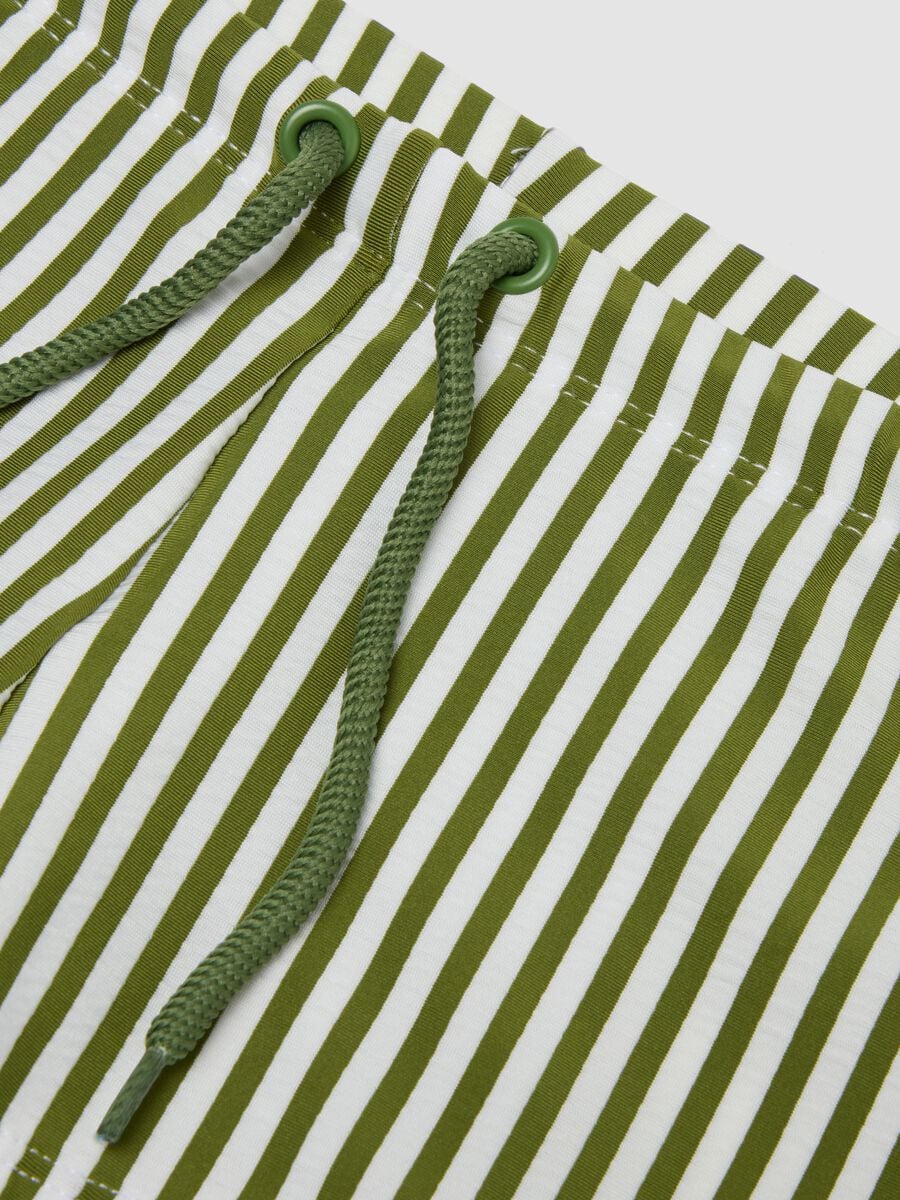 Green and white stretch boxer swim shorts_3