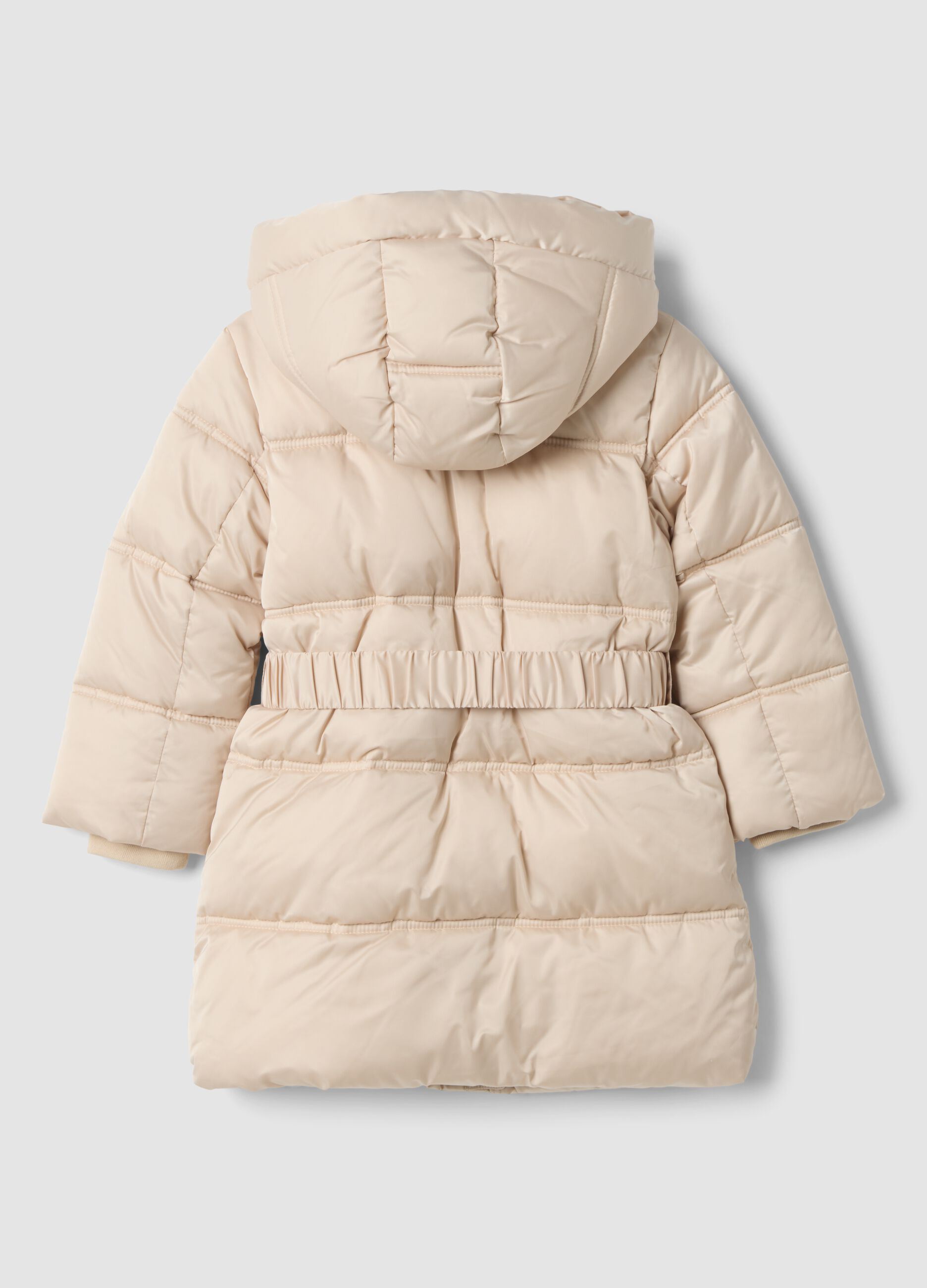 Piumino lungo imbottito beige con cappuccio e cintura