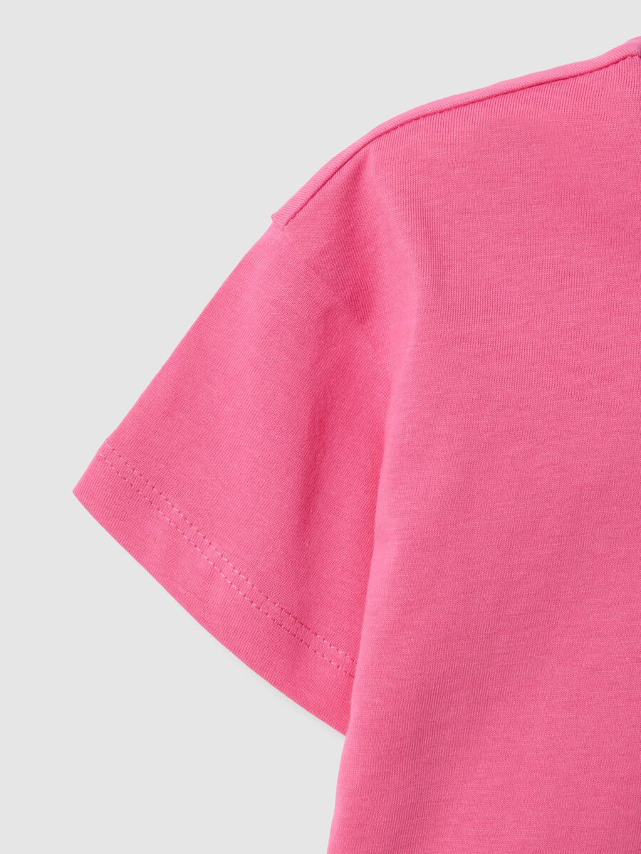 T-shirt in puro cotone rosa da bambina boxy fit con cuore_3