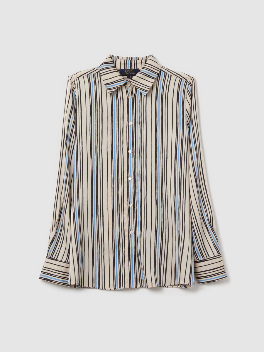 Satin shirt with side splits_4