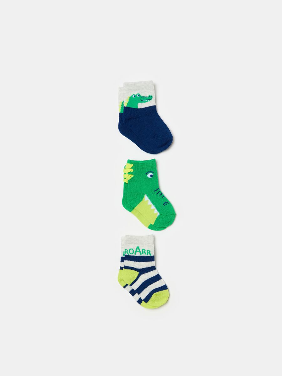 Three-pair pack short socks with crocodile designs_0