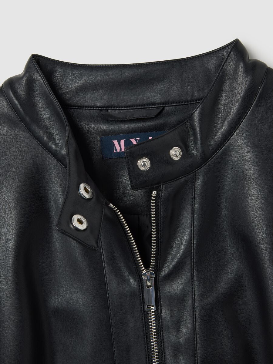 Giacca nera con zip regular fit_1