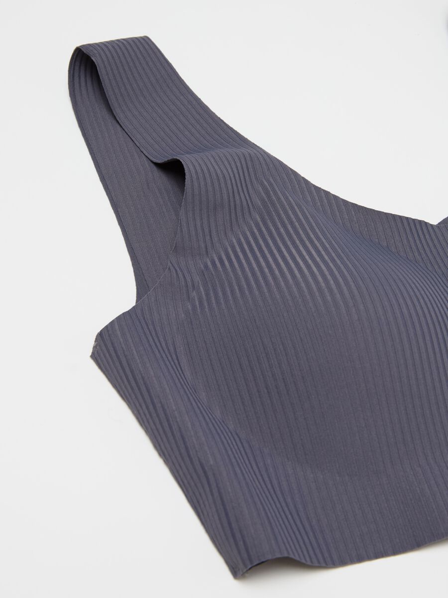 Seam-free ribbed bralette_5