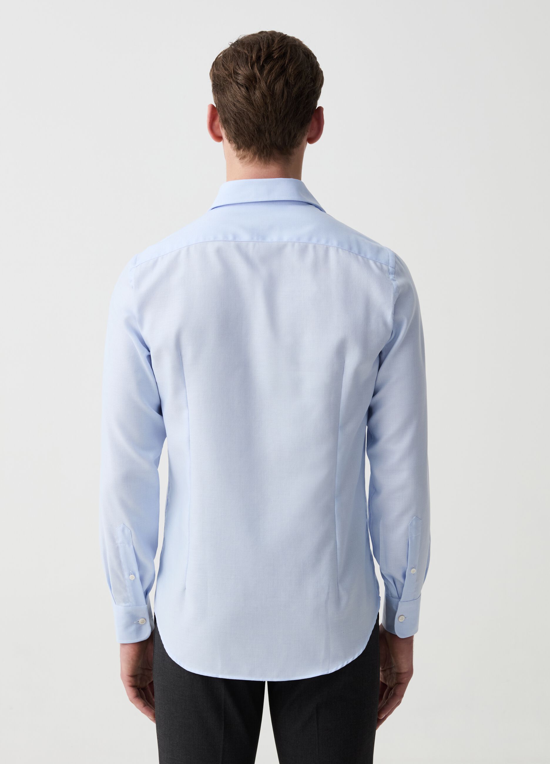 Solid colour slim-fit easy-iron shirt