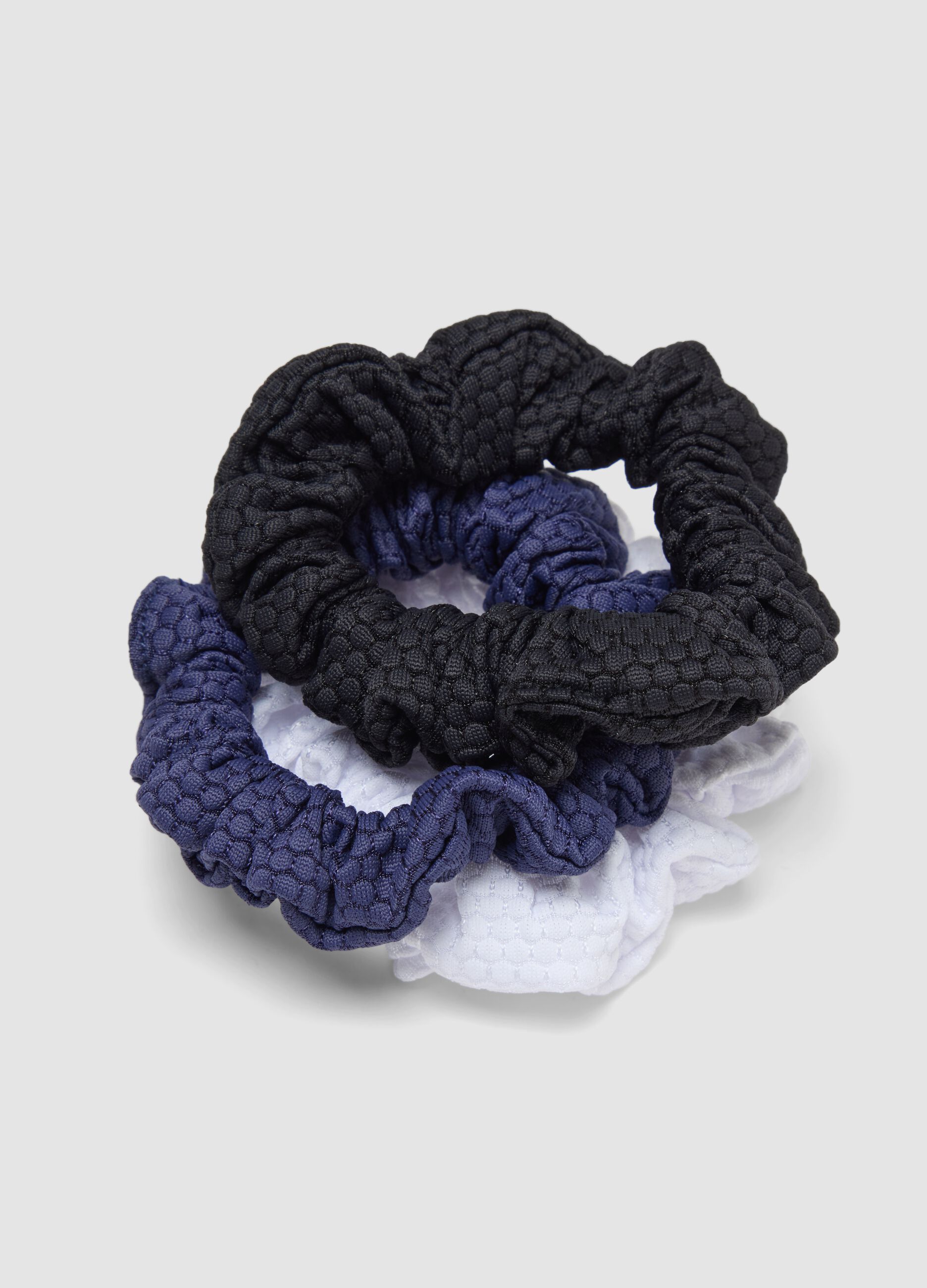 Multicolour Mesh Texture Tripack Scrunchies